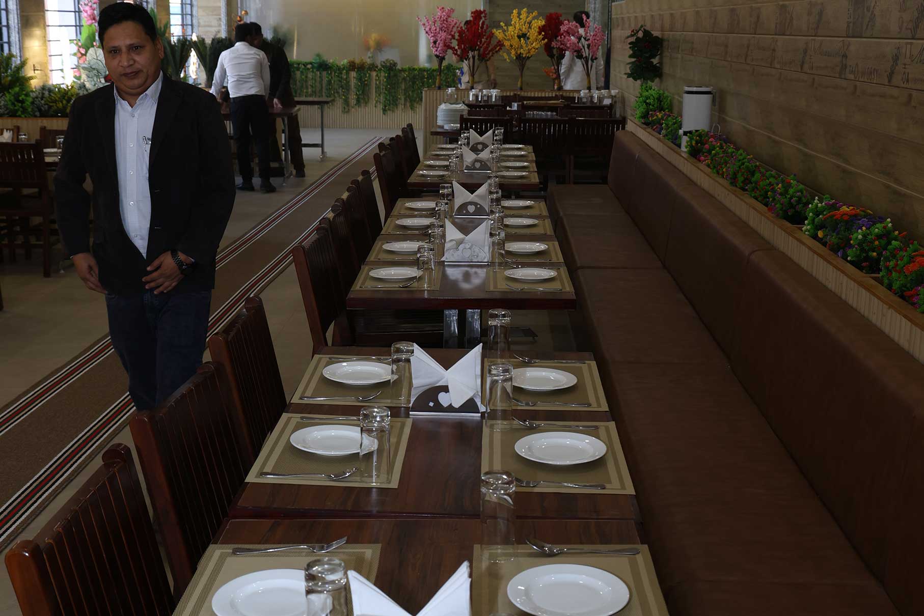 Restaurant at Royal Greens